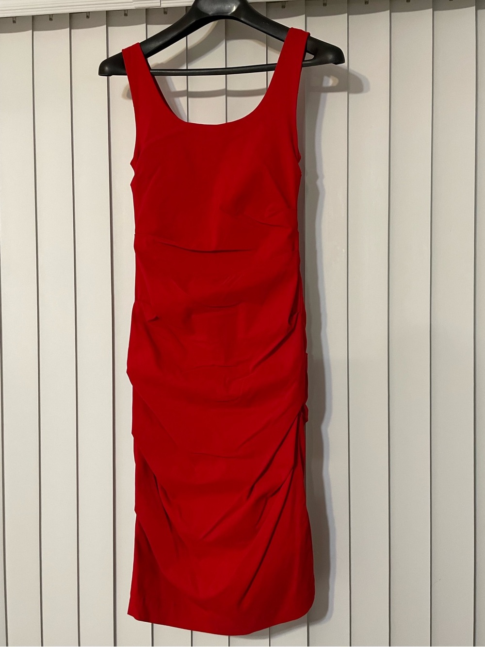 Red Papillon Sleeveless Sheath Midi Dress with ruching - lined- Size Small